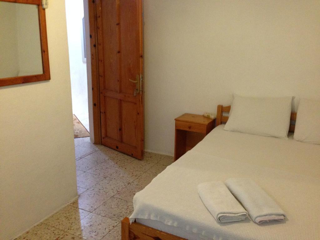 Ferah Hostel Monica'S Place Fethiye Zewnętrze zdjęcie
