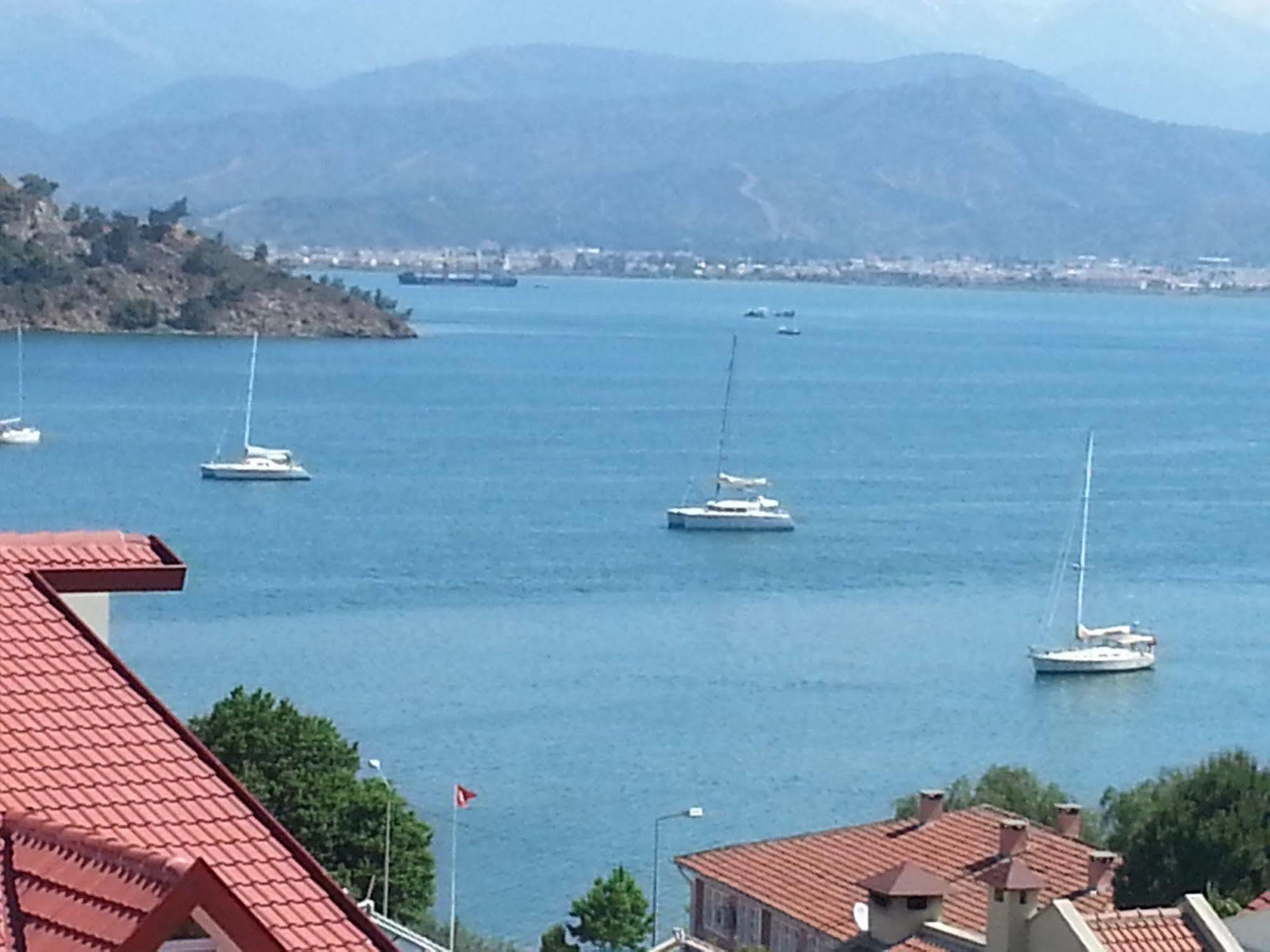 Ferah Hostel Monica'S Place Fethiye Zewnętrze zdjęcie